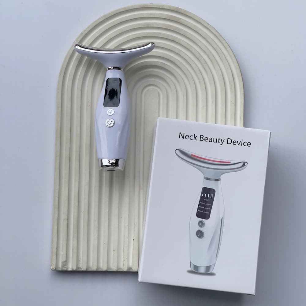 ماساژور هوشمند ۷ کاره نِک بیوتی سفید، مناسب مراقبت و لیفت ظاهری صورت و گردن | NECK BEAUTY 7-in-1 Neck Beauty Device — تصویر ۲