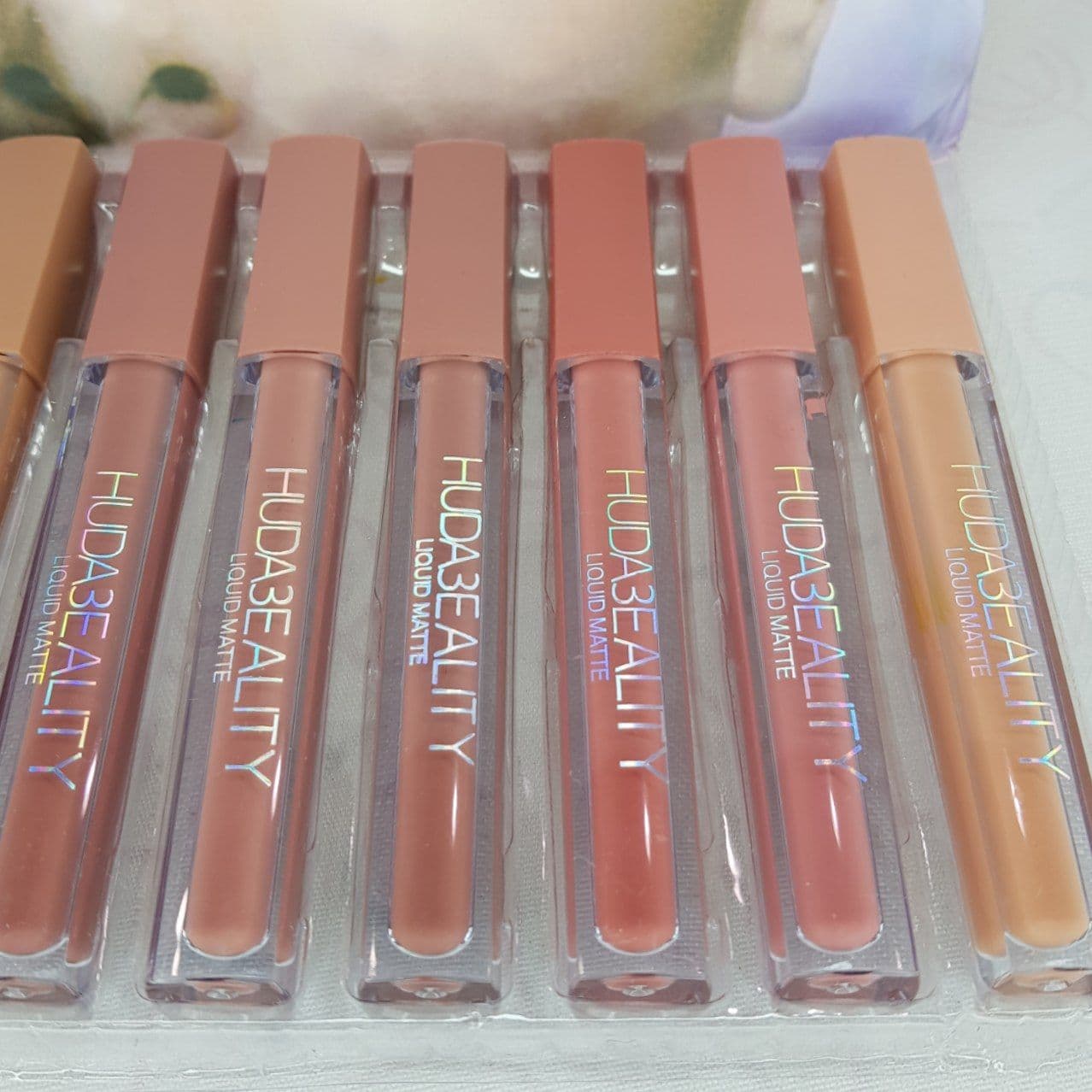 پک رژ لب مایع هدی بیوتی HUDABEAUTY مدل مرکوری mercury مجموعه 12 عددی — تصویر ۵