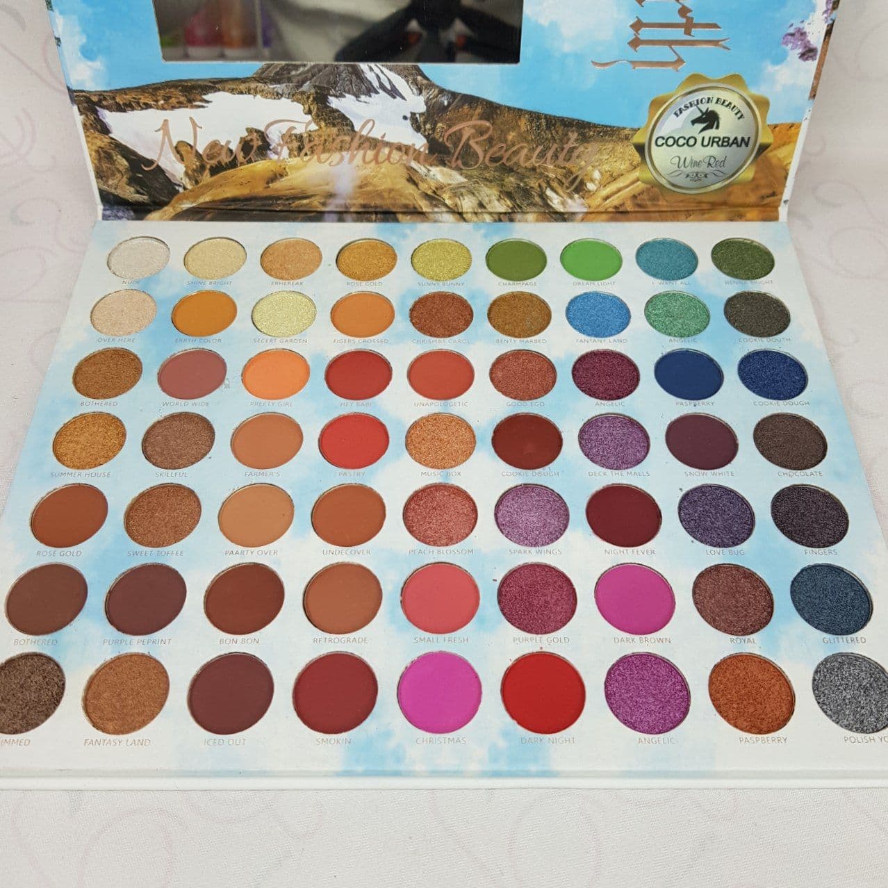 پالت سایه چشم کوکو یوربان COCO URBAN فشن بیوتی مدل واتر لایت waterlight سایز خیلی بزرگ — تصویر ۳