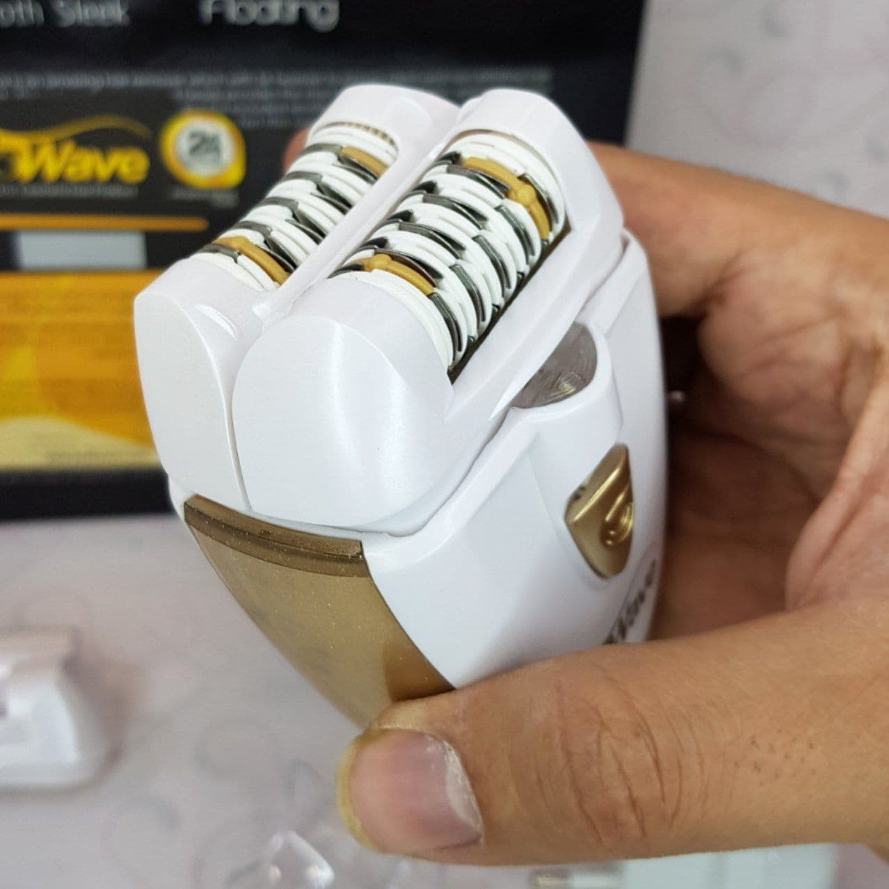 اپیلاتور پروویو PROWAVE مدل PW-2107 اپیل دابل فلوتینگ epil double floating (دو سر انعطاف پذیر) و ضد آب — تصویر ۴