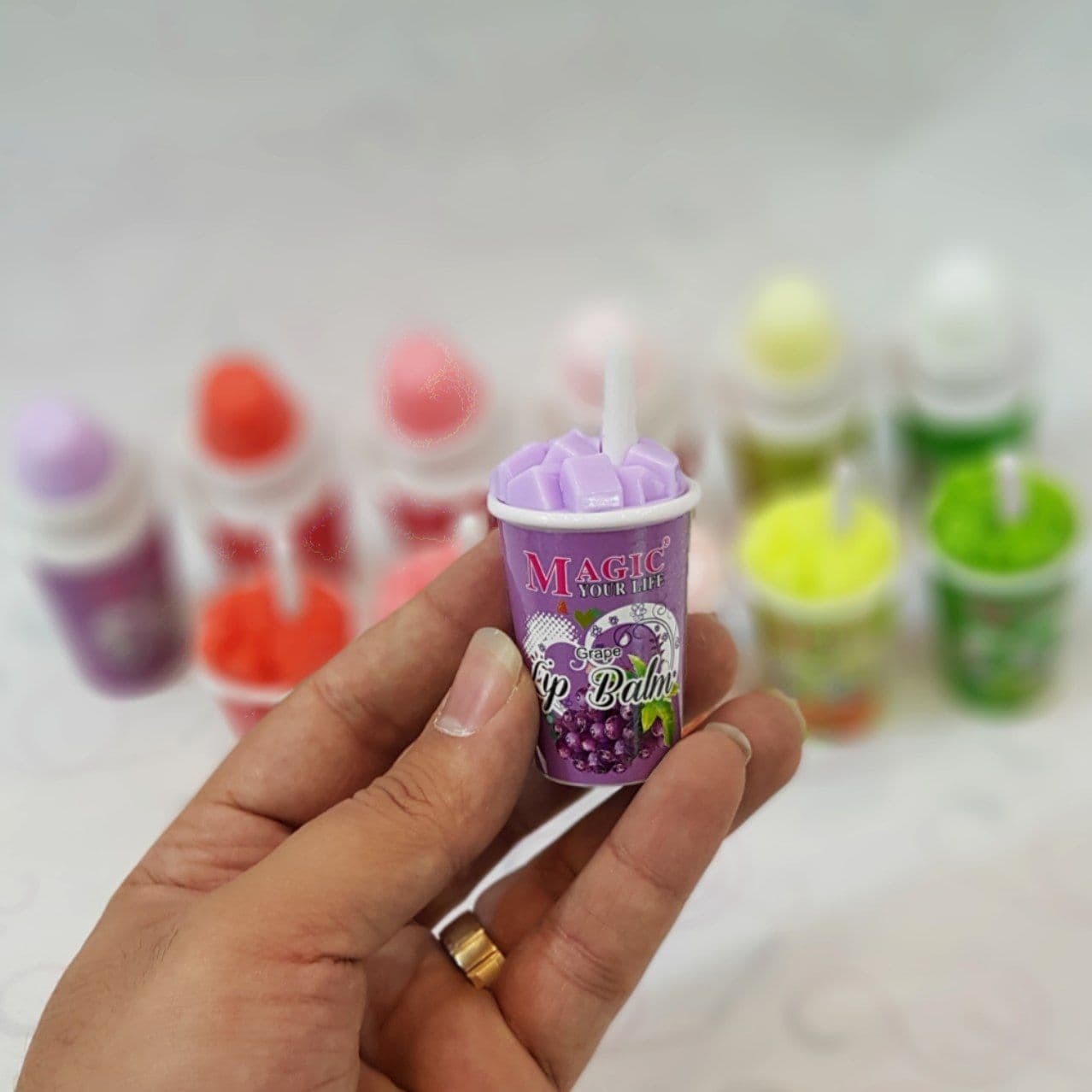 بالم لب فانتزی مجیک MAGIC مدل آبمیوه یخی — تصویر ۳