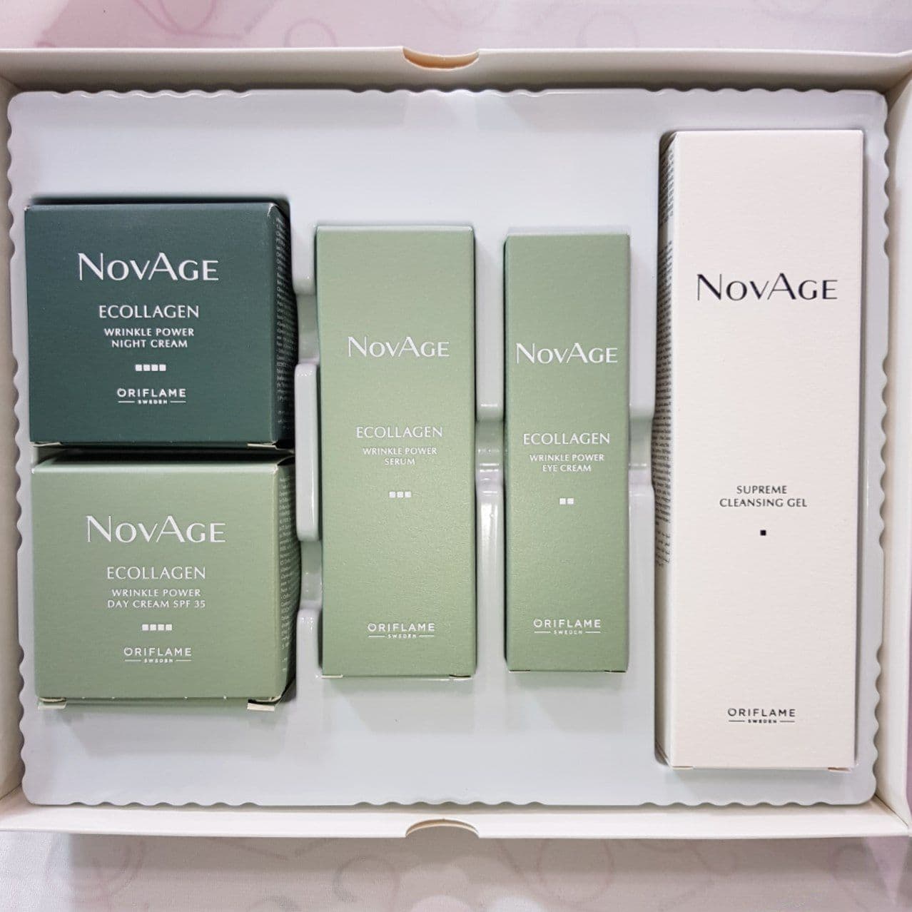 ست نویج novage (ضدپیری) اوریفلیم oriflame مدل اکلاژن +30 سال مجموعه 5 عددی — تصویر ۶