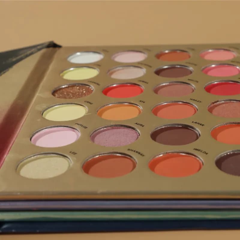 سایه کتابی سه صفحه ای 72 رنگ ترکیبی beauty glazed oof330 — تصویر ۵