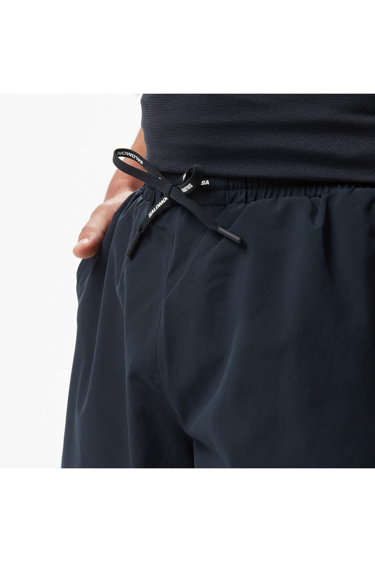 شلوارک برمودا سالومون مردانه مشکی راسته Regular/رگولار فاق نرمال کژوال/روزمره | Salomon TYCA0B0DBED938D07C15A0100 BD — تصویر ۴
