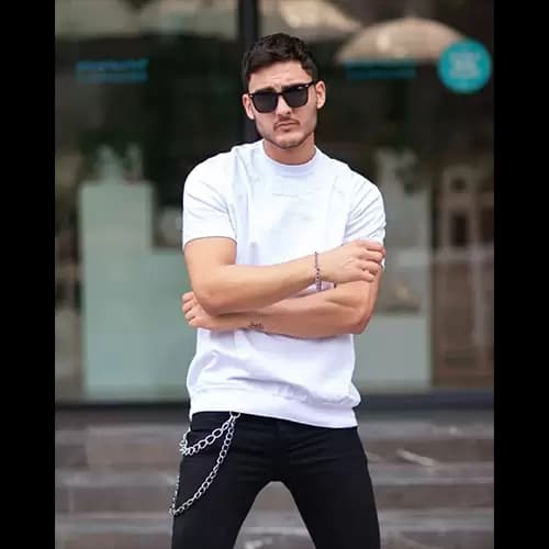 تیشرت مردانه یقه گلدوزی