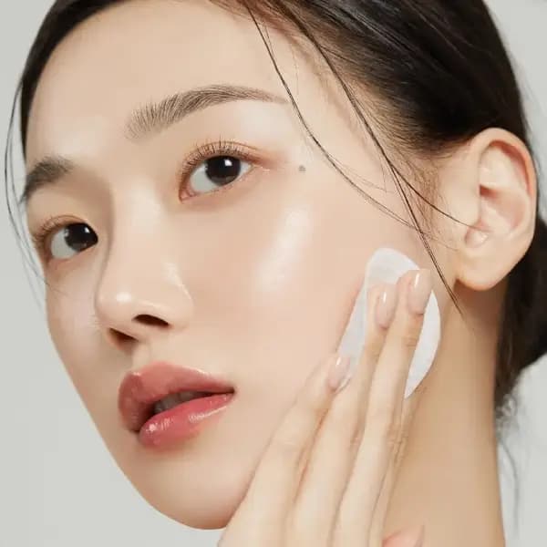 پد تونر لایه بردار و پاک کننده منافذ مدیکوب Medicube Zero Pore Pad — تصویر ۳
