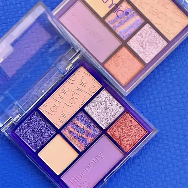 پالت سایه چشم 7 رنگ بلوبری پای تکنیک مات و شاین Technic Blueberry Pie Eyeshadow Palette — تصویر ۳