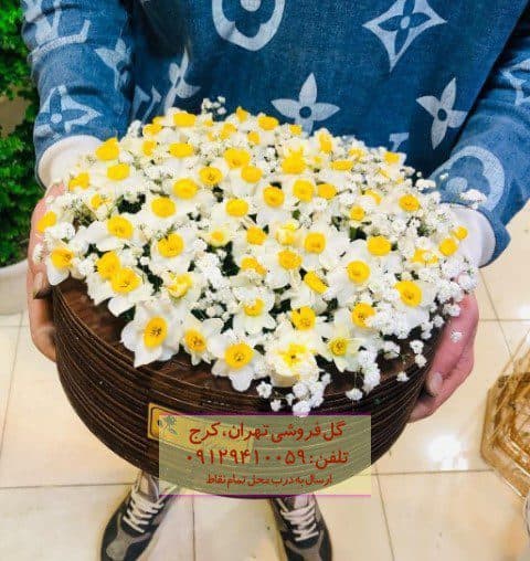 باکس گل نرگس لوکس در گلفروشی لشگر شرقی