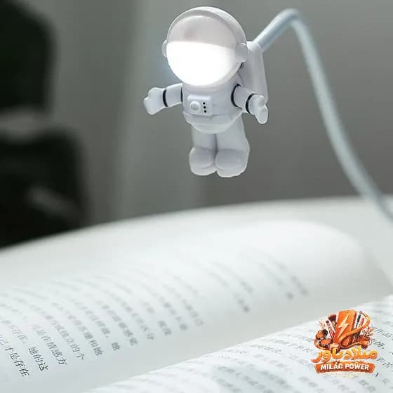 چراغ مطالعه و چراغ خواب طرح فضانورد مدل USB — تصویر ۴