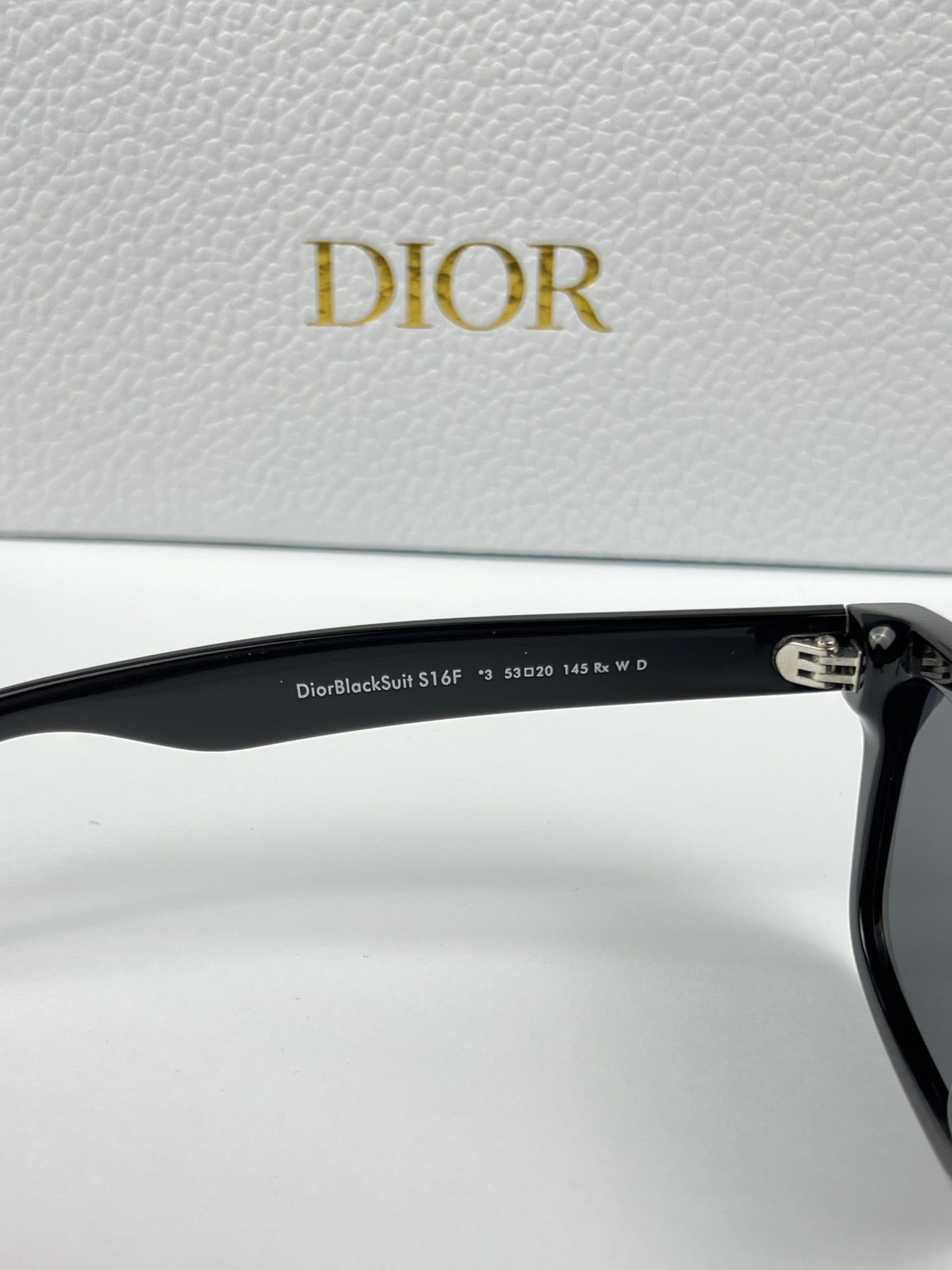 DIOR MODEL DIORBLACKSUIT S16F SUNGLASSES عینک آفتابی دیور مدل DIORBLCKSUIT S16F — تصویر ۸
