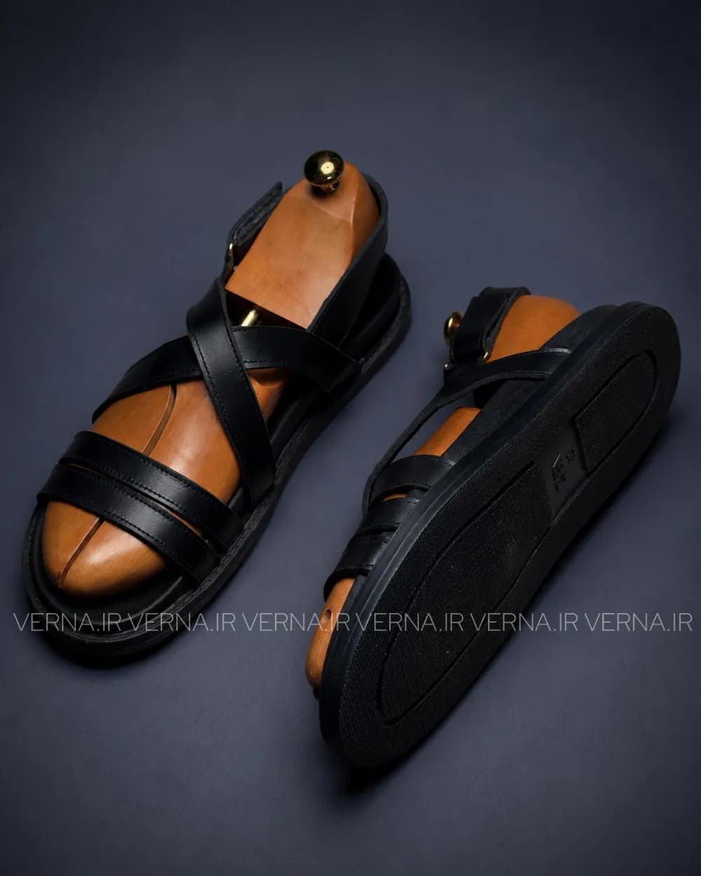 صندل چرم مردانه پشت چسب ZARA — تصویر ۲