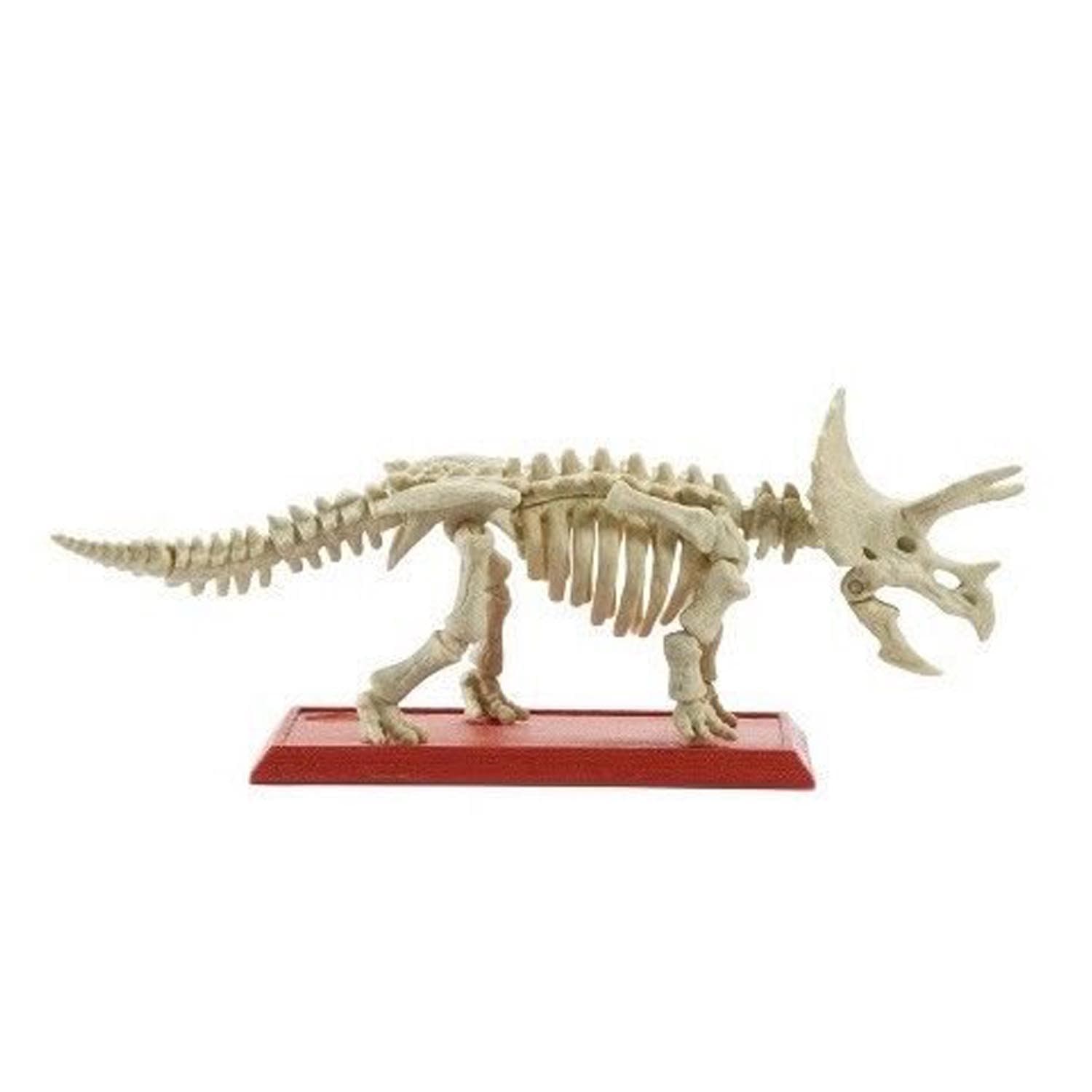 ساختنی دایناسور triceratops پارک ژوراسیک
