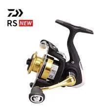 چرخ ماهیگیری دایوا DAIWA مدل RS1000 — تصویر ۲