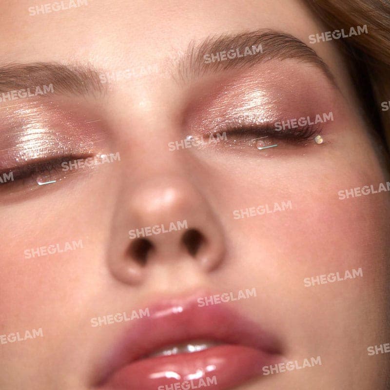 تاپر سایه چشم شاین شیگلم Sheglam مدل Gleam Chaser رنگ Just Glazed — تصویر ۳