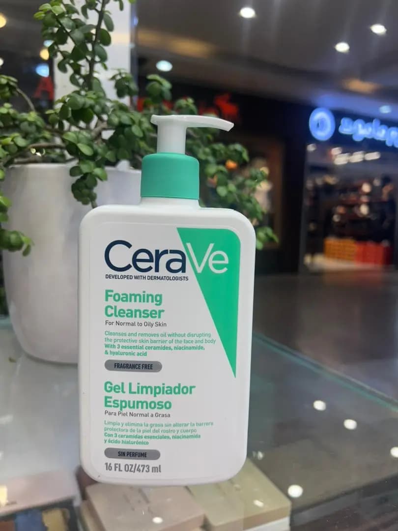 شوینده فومینگ سراوی مخصوص پوست نرمال تا چرب — تصویر ۲
