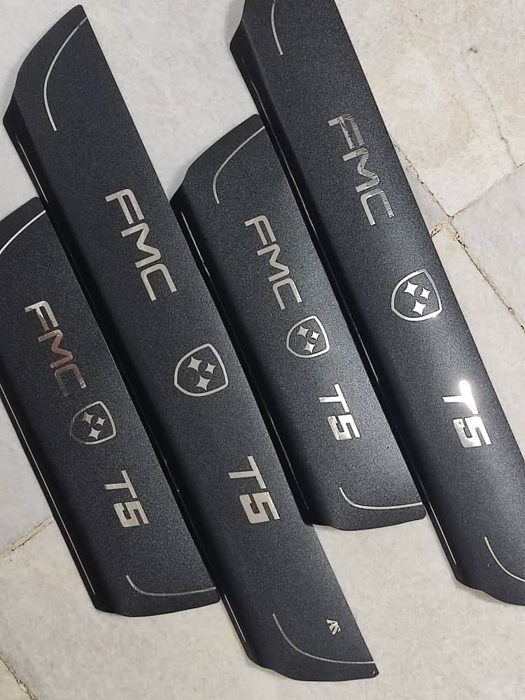 پارکابی چرمی اف ام سی T5