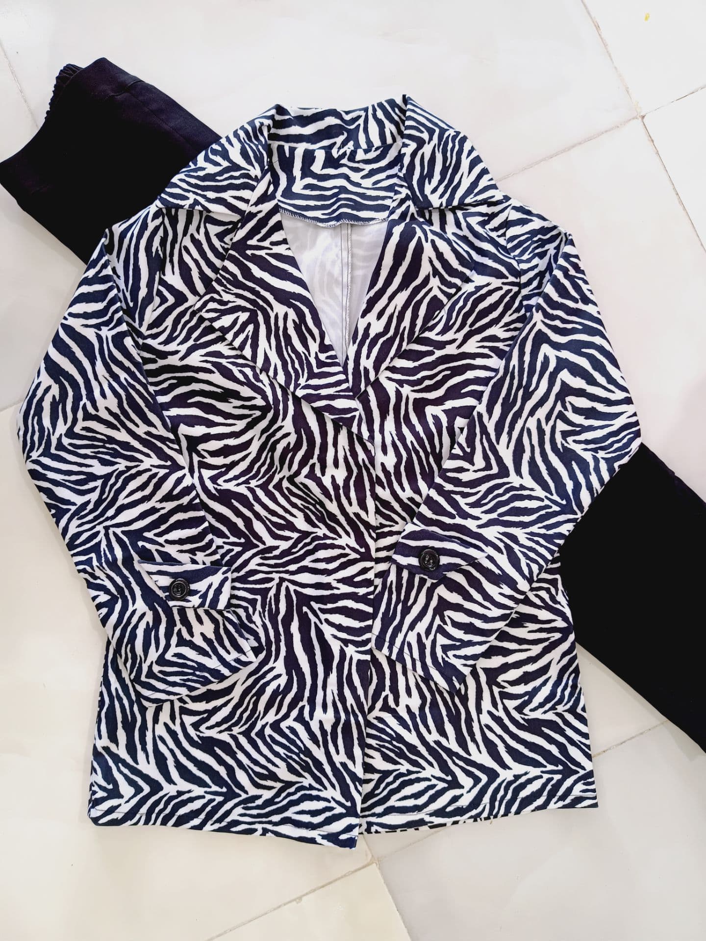 ست زنانه کت و شلوار خوش پوش قد 70 zebra رنگ مشکی 408907 — تصویر ۳