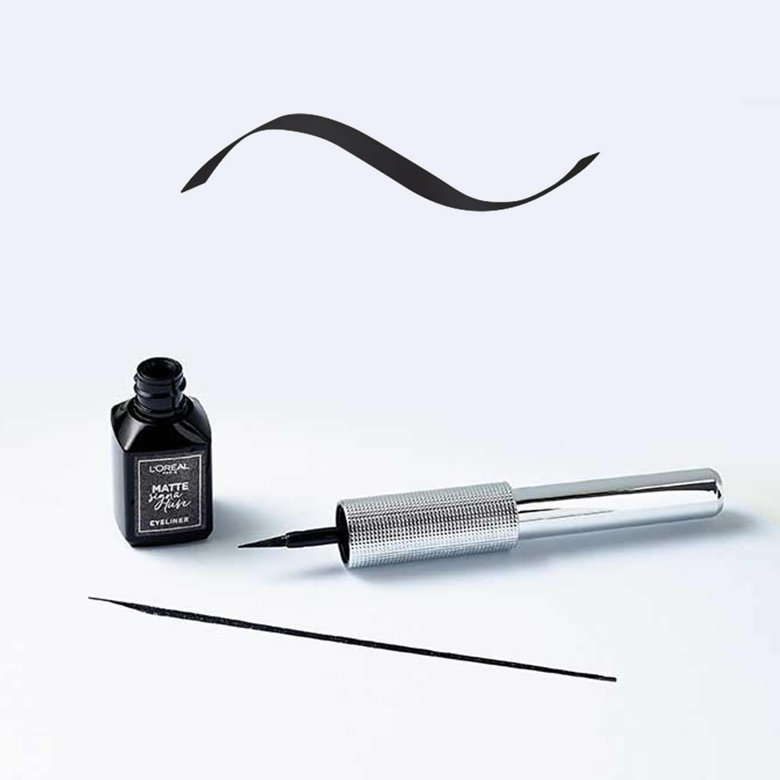 خط چشم مشکی لورال Matte Signature — تصویر ۴