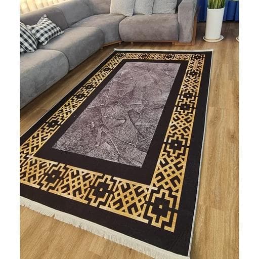 فرشینه | فرش چاپی برند حسن نیا چاپی هازان ترک مدرن مشکی طلایی کد h246 (پس کرایه) — تصویر ۴