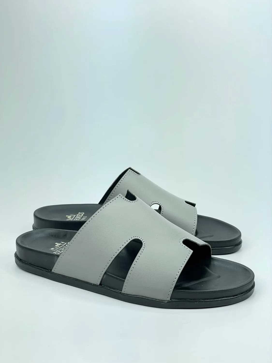 کد 365 اسلیپر صندل HERMES هرمس طوسی مات مشکی — تصویر ۴