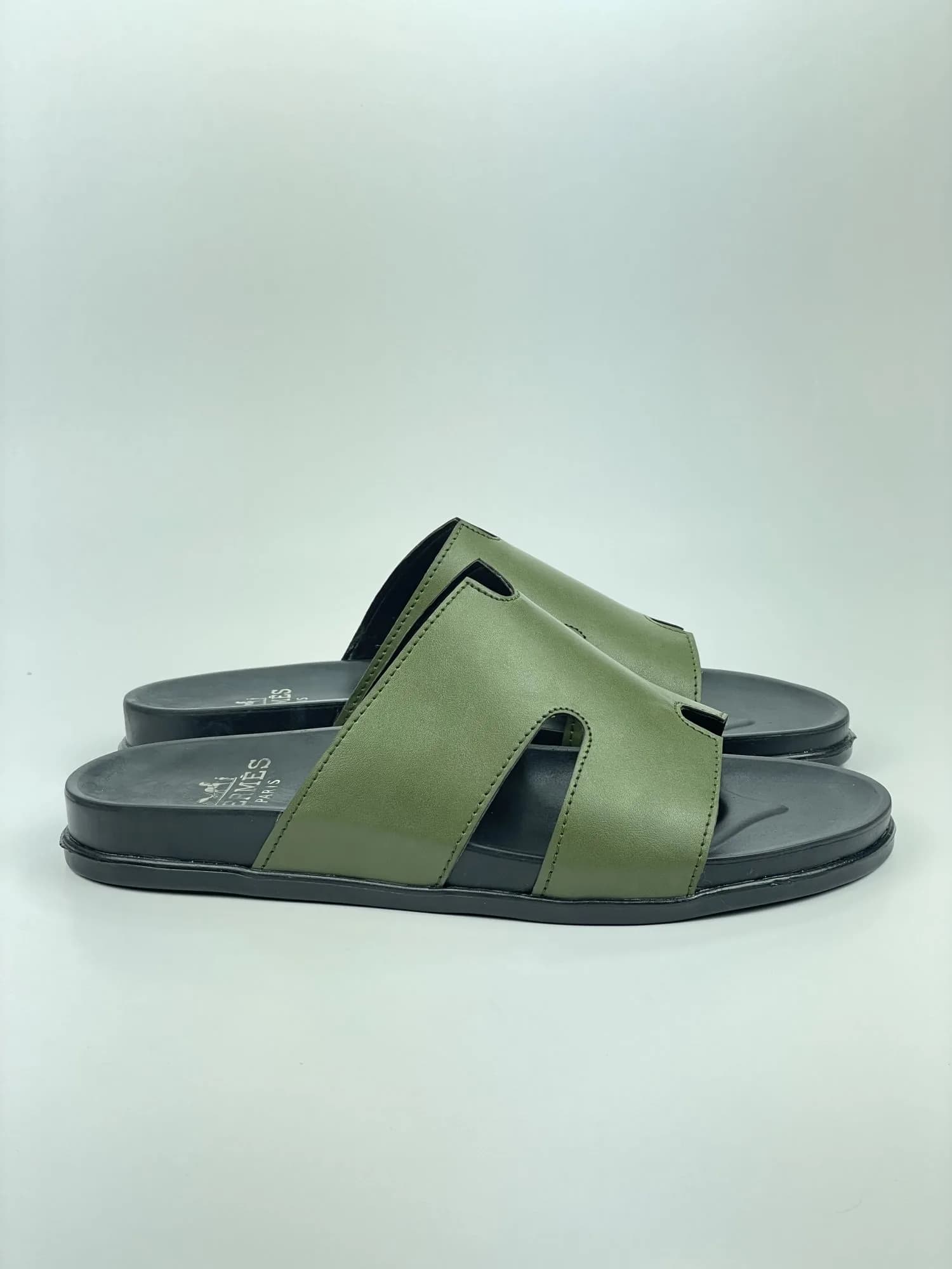 کد 365 اسلیپر صندل HERMES هرمس سبز یشمی مشکی — تصویر ۶