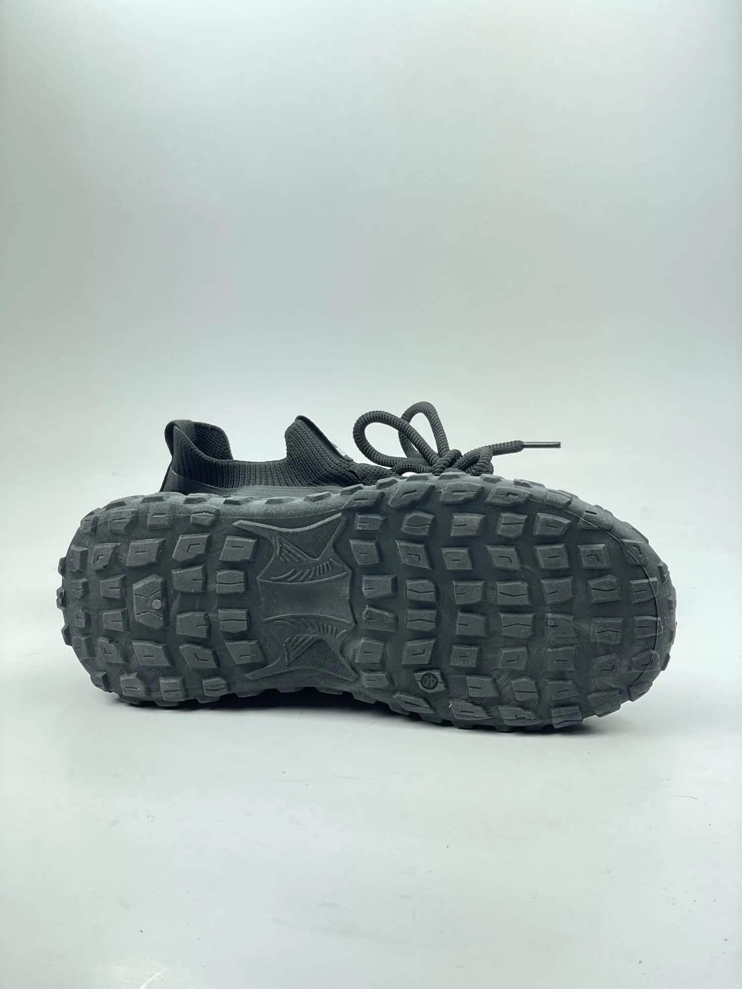 کتونی کشبافت تانکی تزریق مستقیم بالنسیاگا BALENCIAGA بندی مشکی رویه تی پی یو — تصویر ۲