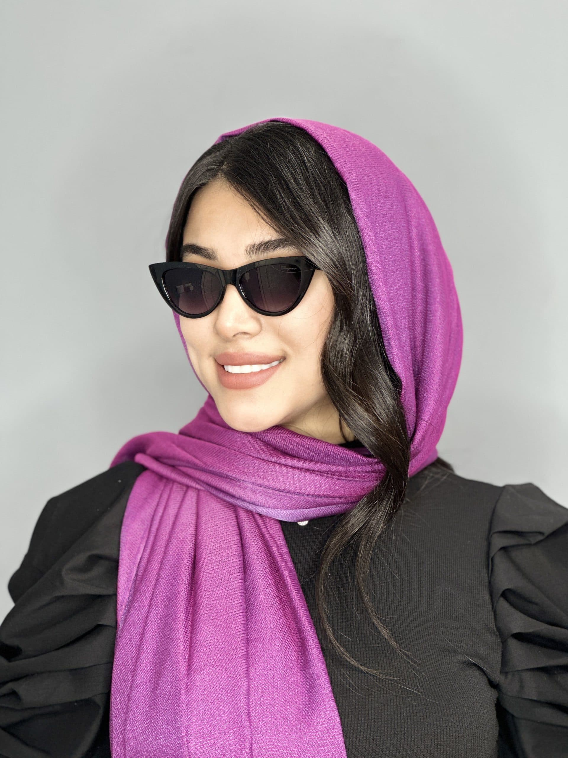عينك آفتابي اورجينال Feragama پرادا زنانه ترند گربه ای مشکی یووی 400 — تصویر ۲