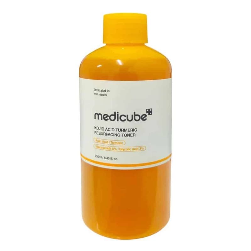 تونر کوجیک اسید ضد لک و روشن کننده مدیکیوب مدل Medicube Kojic Acid Turmeric Toner حجم ۲۵۰ میلیلیتر