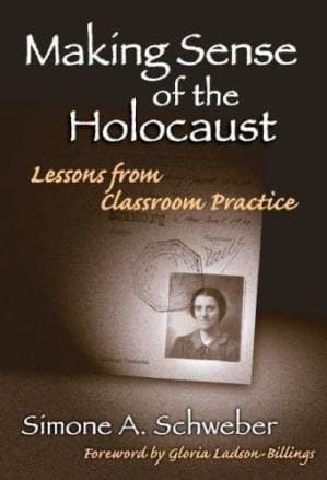 دانلود کتاب Making sense of the Holocaust: lessons from classroom practice