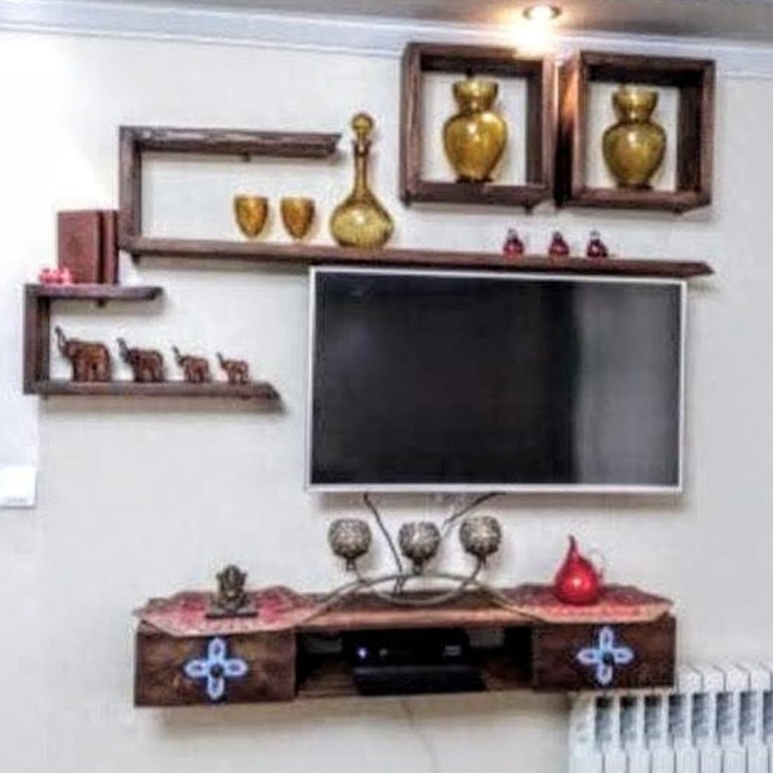 میز تلویزیون با باکس و شلف دیواری ترکیب چوب و سرامیک، دو کشو مبلمان فرنا مدل 1135660 — تصویر ۲