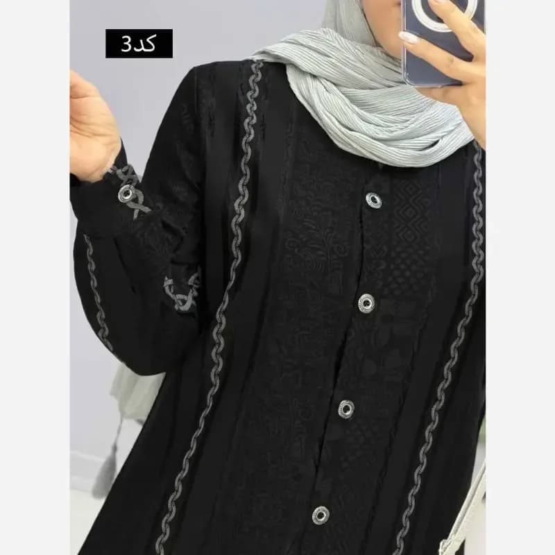 مانتو بلند زنانه کرپ ژاکارد رنگ مشکی سایز بزرگ — تصویر ۲