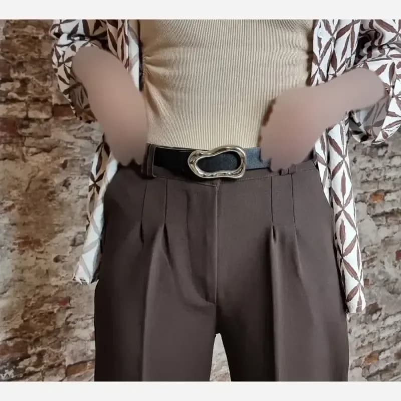کمربند زنانه مشکی یراق نقره ای عرض 3 سانت مدل ساده و دوخت دار — تصویر ۳