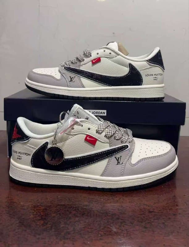 نایک ایر جردن ۱ بدون ساق تراویس اسکات لویی ویتون طوسی سفید Nike air jordan 1 low Travis Scott LV White Gray