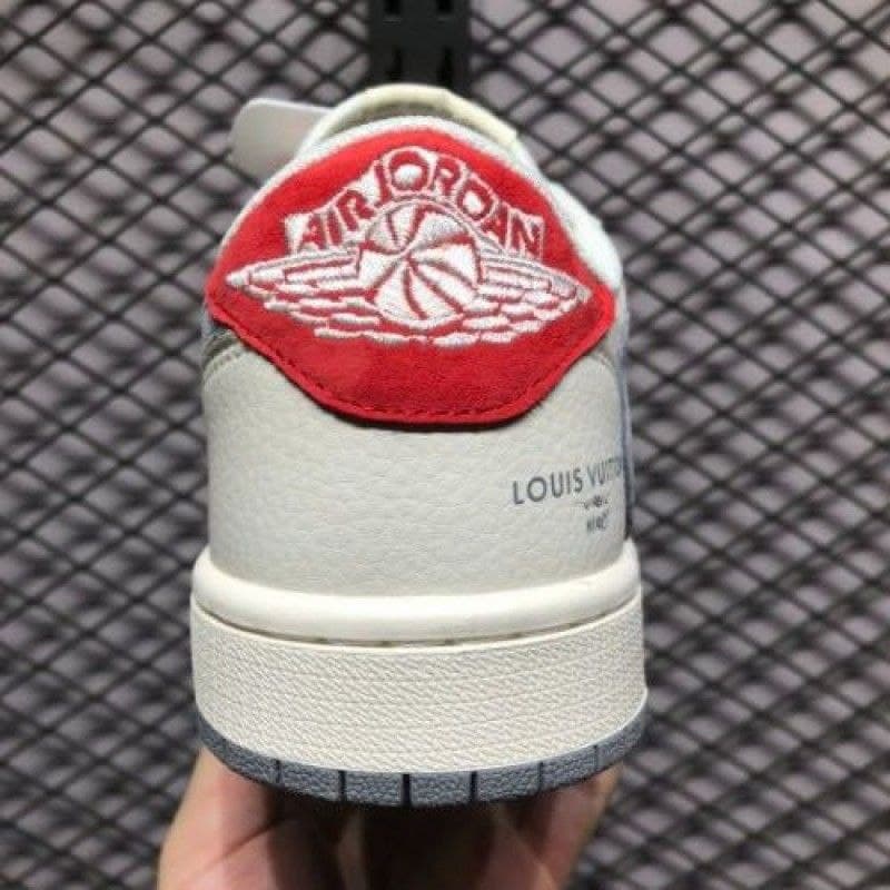 نایک ایر جردن ۱ بدون ساق تراویس اسکات لویی ویتون طوسی جیر Nike air jordan 1 low Travis Scott — تصویر ۷