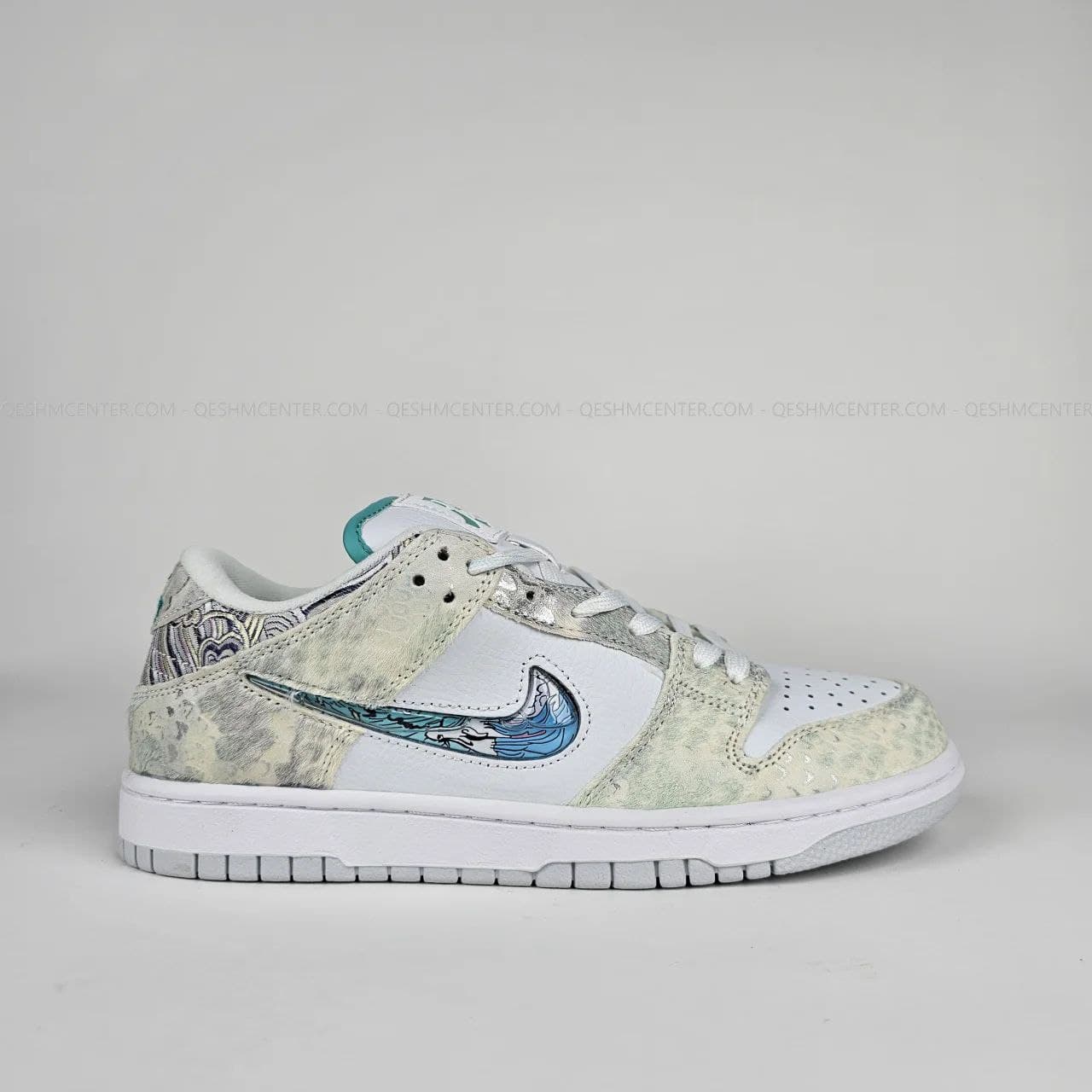 نایک اس بی دانک بدون ساق مستر دراگون Nike dunk low lx year of the dragon master