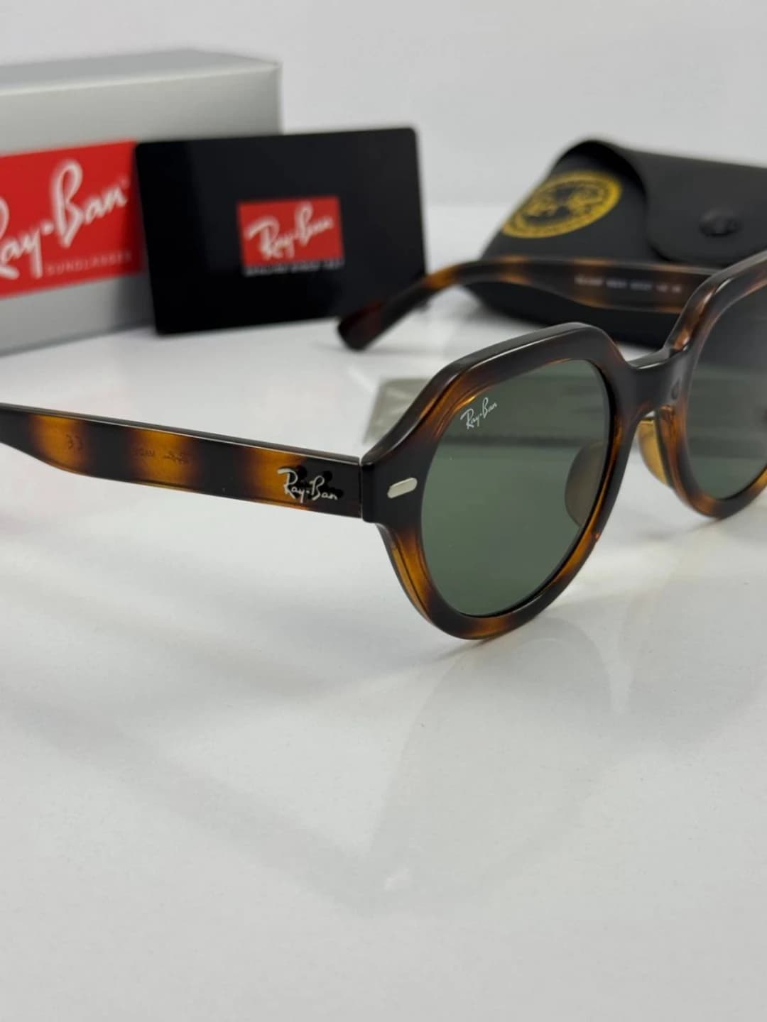 عینک ریبن پلنگی سبز rayban rb-4399f — تصویر ۳