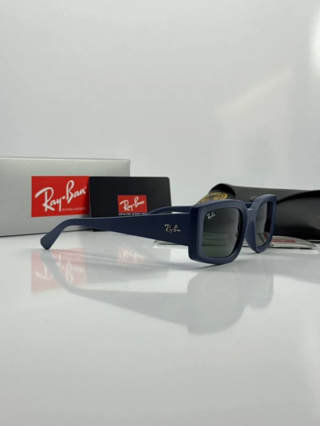 عینک ریبن سرمه ای مات rayban rb-4395f