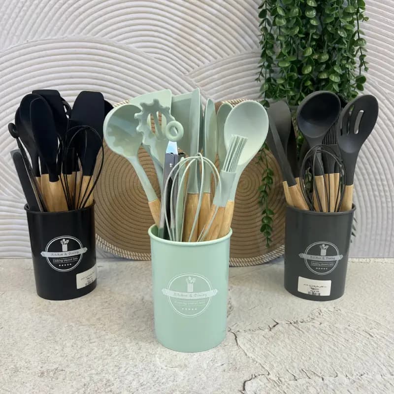 ست کفگیر ملاقه سیلیکونی دسته چوبی ۱۲ پارچه