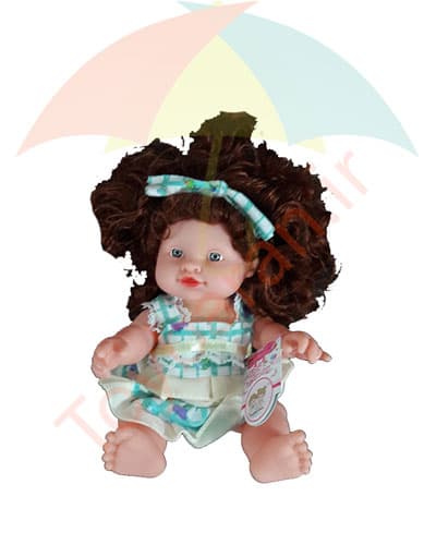 عروسک نشسته
