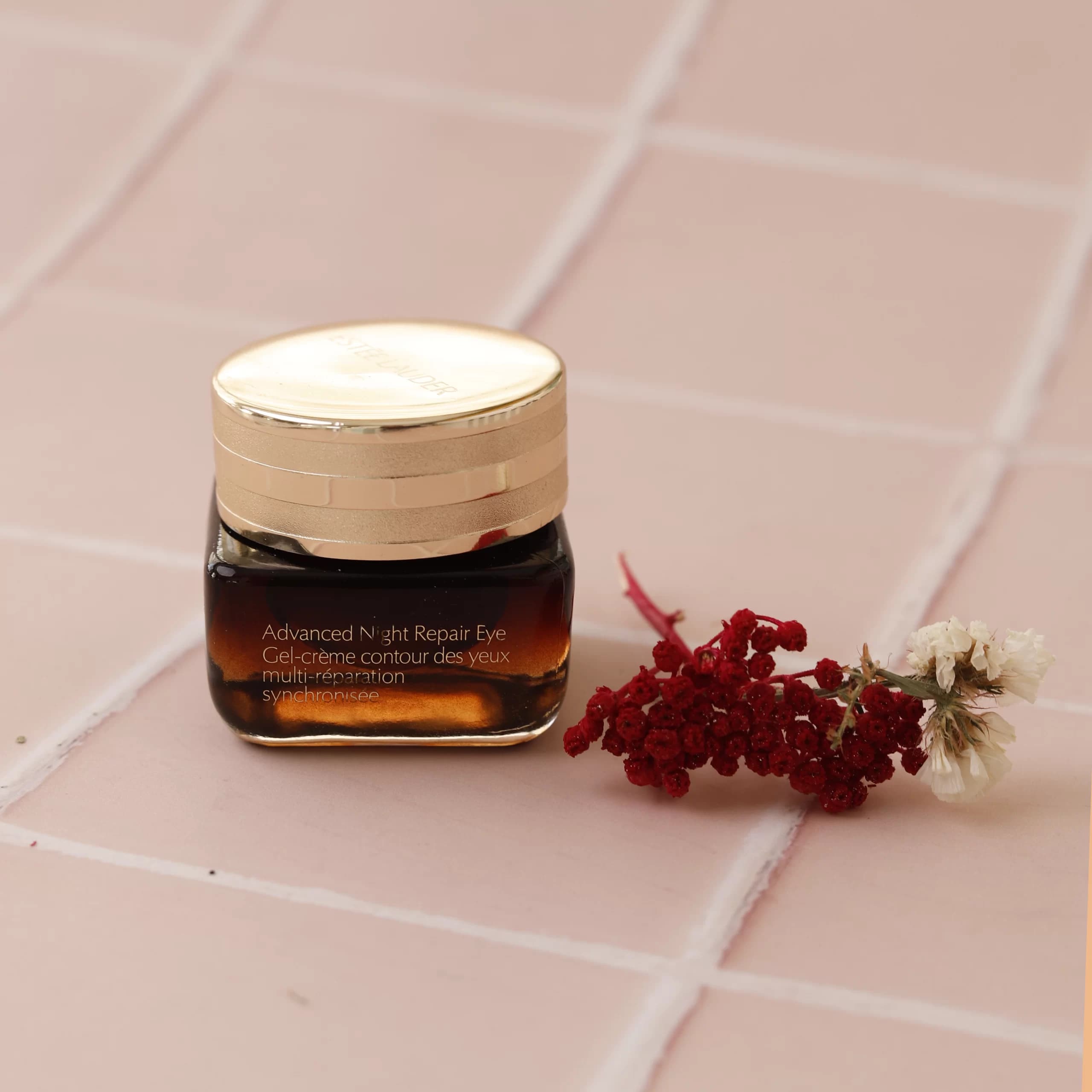 کرم دور چشم بازسازی کننده شب استی لادر Estee Lauder — تصویر ۲