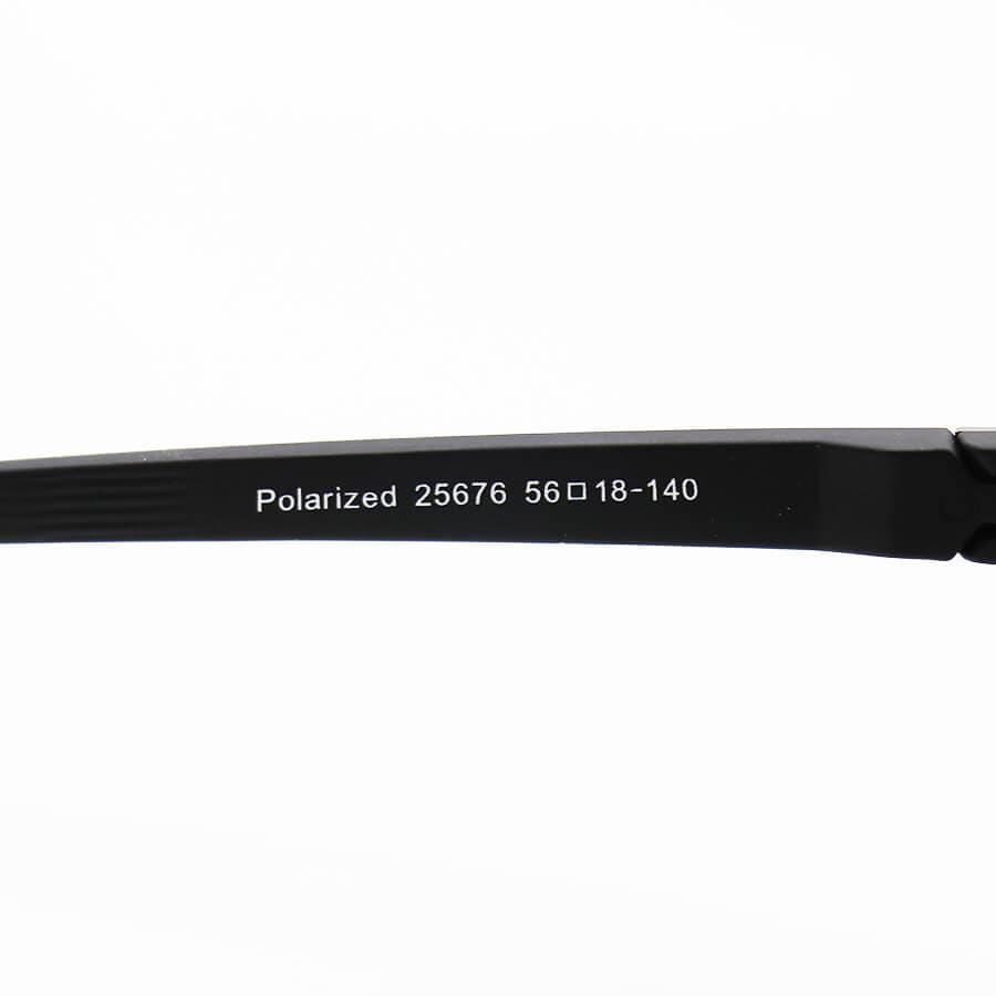عینک آفتابی OAKLEY با فریم گرد، رنگ مشکی مات و لنز دودی تیره و پلاریزه مدل 25676 — تصویر ۷