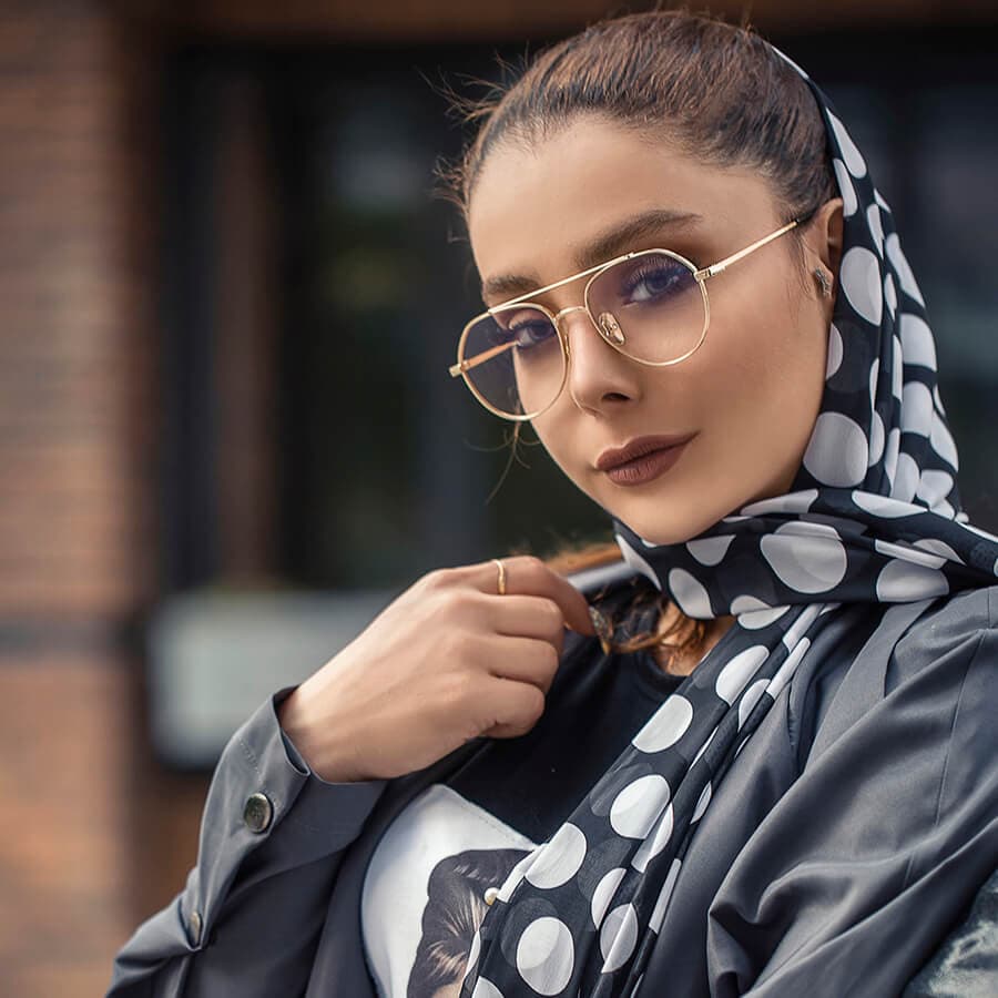 عینک دید در شب برند پلیس با فریم خلبانی، از جنس فلزی، مشکی رنگ و لنز زرد مدل 9639 — تصویر ۲