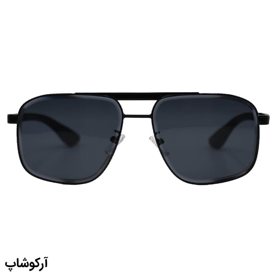 عینک آفتابی Cartier با فریم شکل چندضلعی، رنگ مشکی، دسته چوبی و لنز دودی تیره مدل 2524 — تصویر ۳
