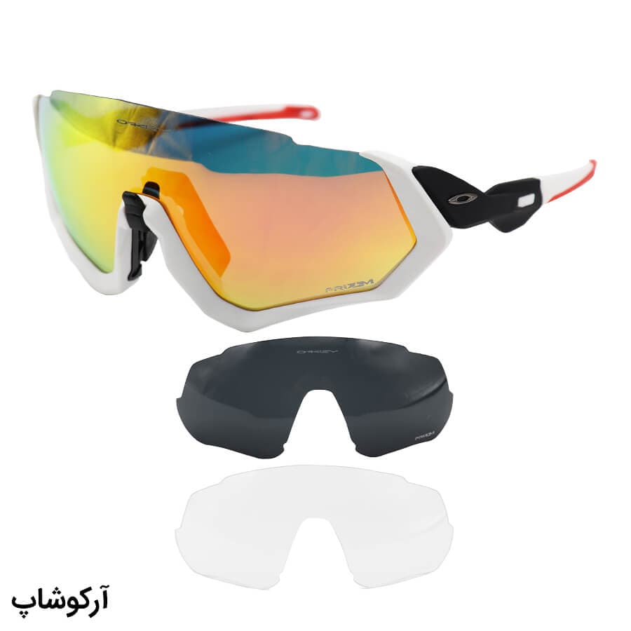 عینک ورزشی اوکلی با فریم سفید رنگ، 3 کاور لنز قابل تعویض و تجهیزات کامل مدل OO9401-WR8