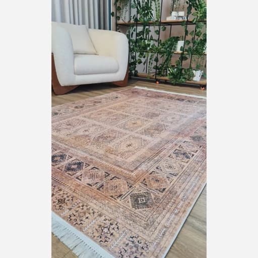 فرشینه مخمل ترک طرح کرم خشتی L147 — تصویر ۳