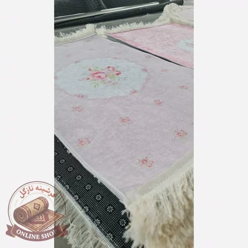 فرشینه | فرش چاپی برند چاپی مخمل ضد سُر رنگ صورتی — تصویر ۸