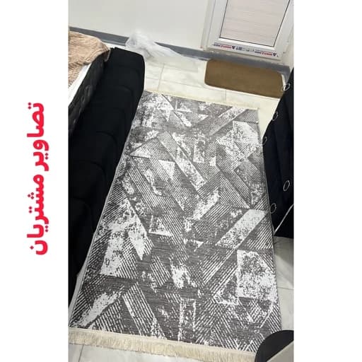 فرشینه مخمل طرح طوسی هندسی رنگ طوسی ذغالی کد M264 — تصویر ۵