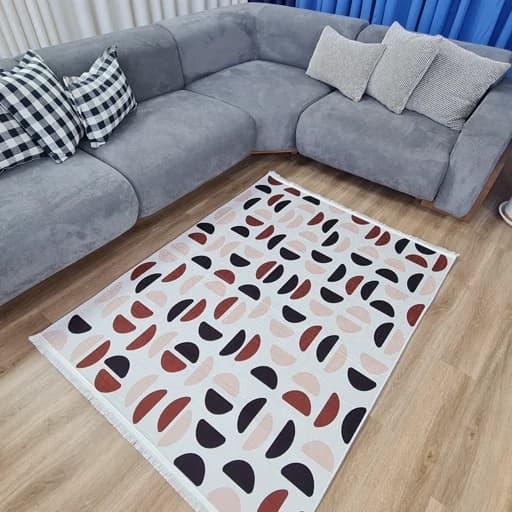 فرشینه آشپزخانه مخمل ترک طرح هندسی مینیمال رنگ نسکافه‌ای و کرم کد K173 — تصویر ۵