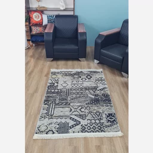 فرشینه مخمل ترک لوکس | طرح انتزاعی هندسی مدرن طوسی مشکی با رگه‌های طلایی | زیره ضدلغزش و ضد حساسیت کد U173 — تصویر ۴