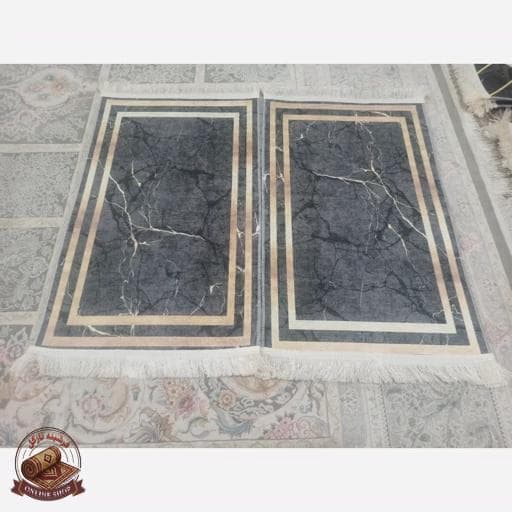 فرشینه مشکی طلایی مخمل مدرن طرح سنگ h410 استُپ دار(ابعاد دلخواه) — تصویر ۶